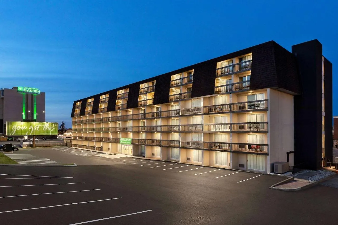 **** Hotel Wyndham Garden Niagara Falls Fallsview Canada